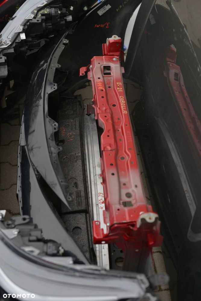 MASKA ZDERZAK BŁOTNIK LAMPA PAS BELKA GRILL TOYOTA COROLLA E21 SEDAN KOMBI HATCHBACK - 15