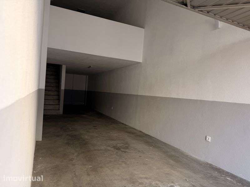 Garagem ampla 47,5 m² com mezanino | Pequeno armazém - Grande imagem: 2/12