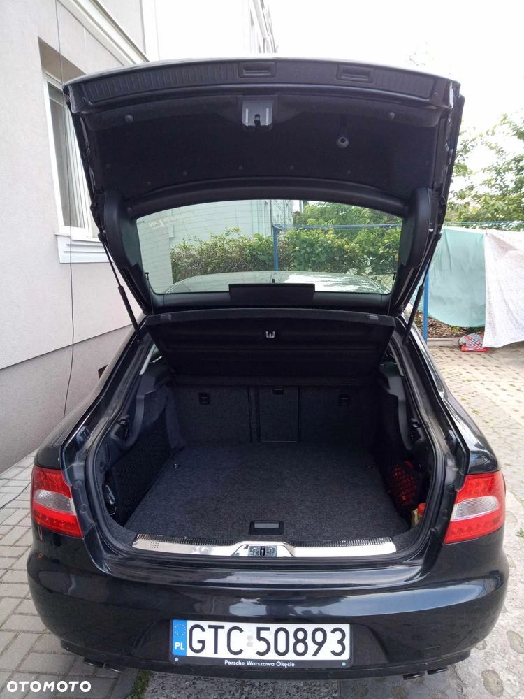 Skoda Superb 2.0 TSI L&K DSG - 26