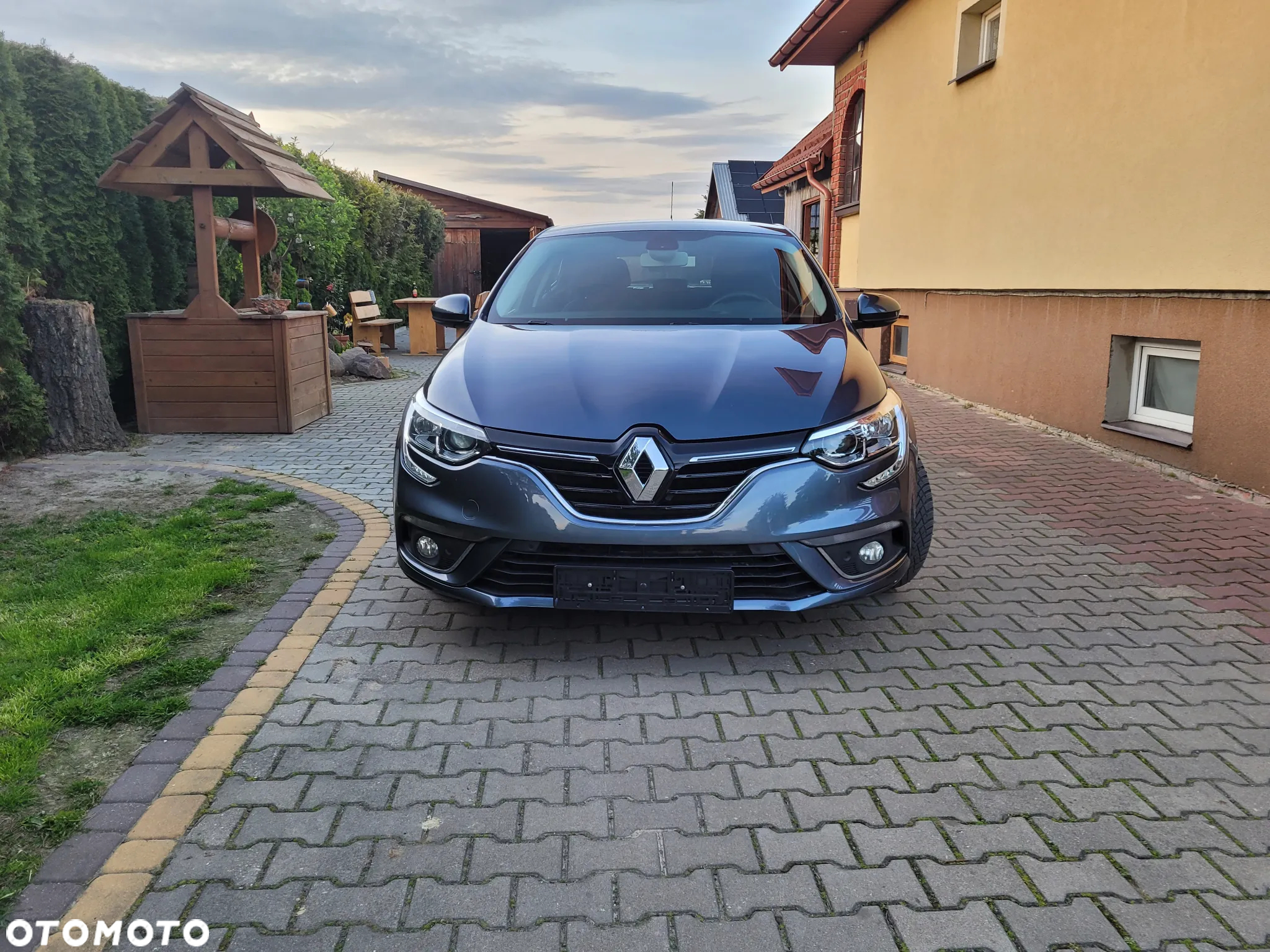 Renault Megane - 2