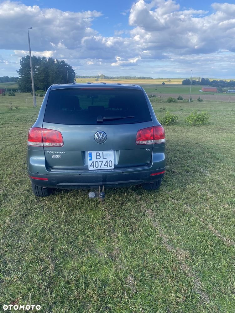 Volkswagen Touareg 3.2 V6 Tiptr - 8
