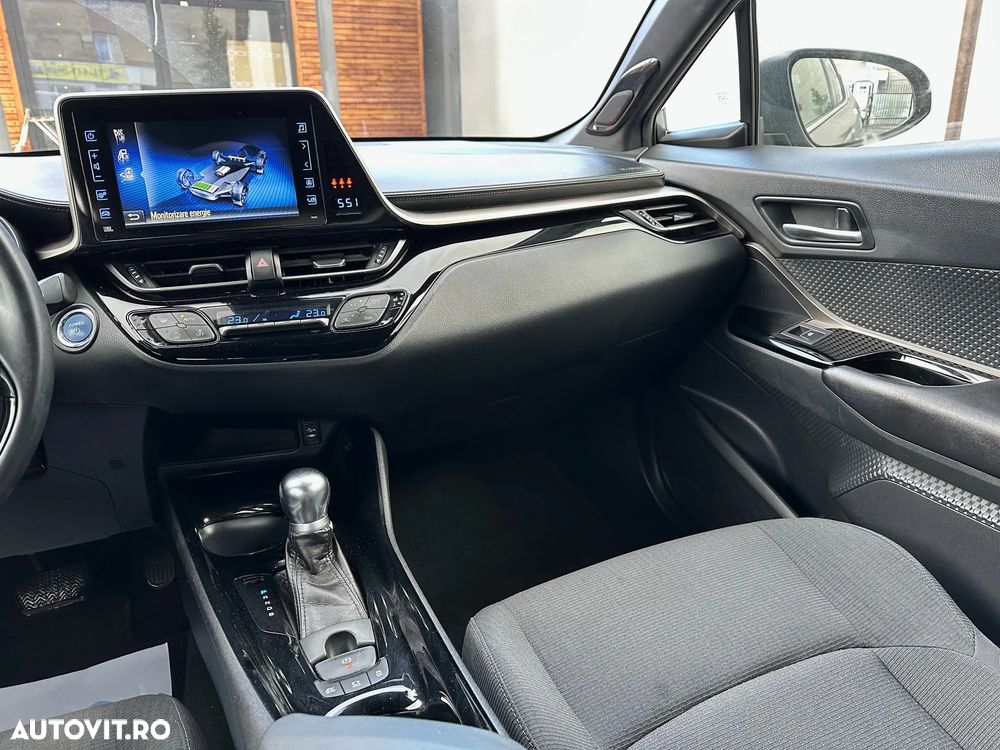 Toyota C-HR Hybrid Business-Edition - 15