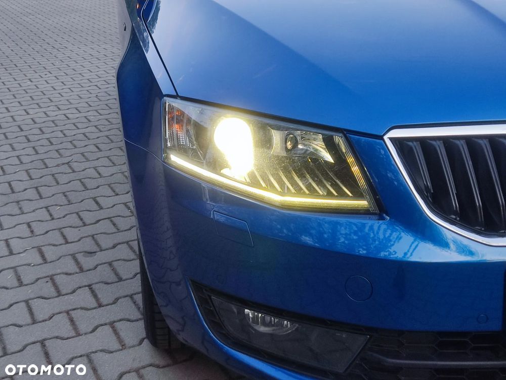 Skoda Octavia 1.4 TSI Joy DSG - 22