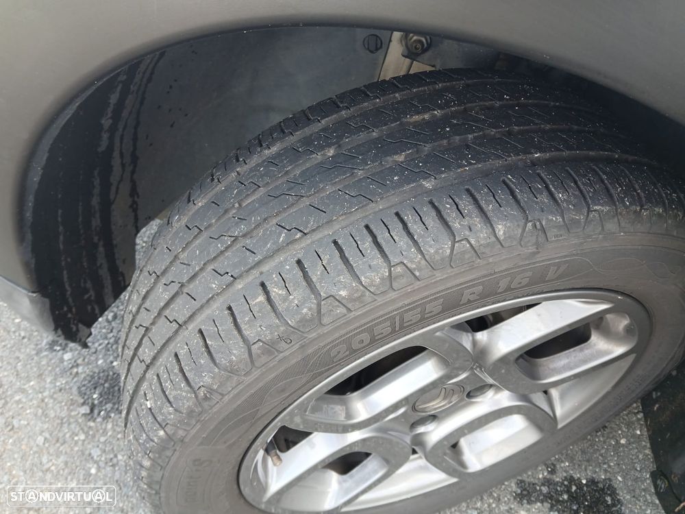 Citroën C4 Cactus 1.6 e-HDi Feel Ed.Hello ETG6 - 34