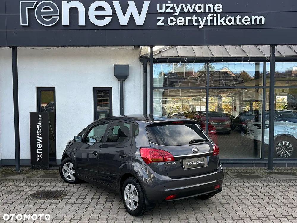 Kia Venga 1.4 Business Line - 6
