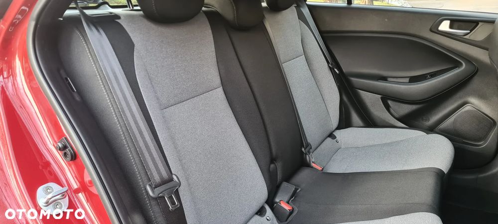 Hyundai i20 1.4 Automatik Style - 21