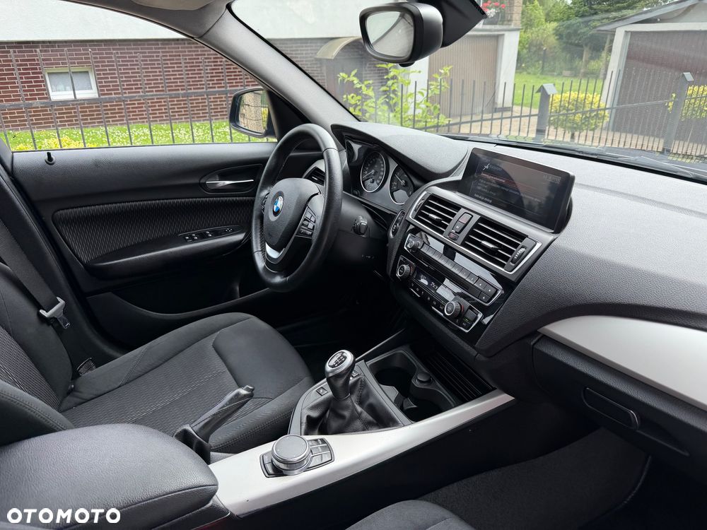 BMW Seria 1 118d - 15
