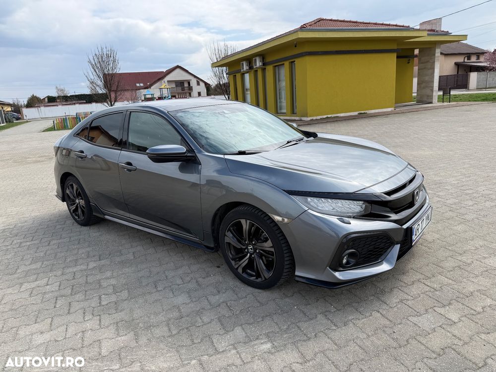 Honda Civic 1.5 VTEC Turbo CVT Sport Plus - 11