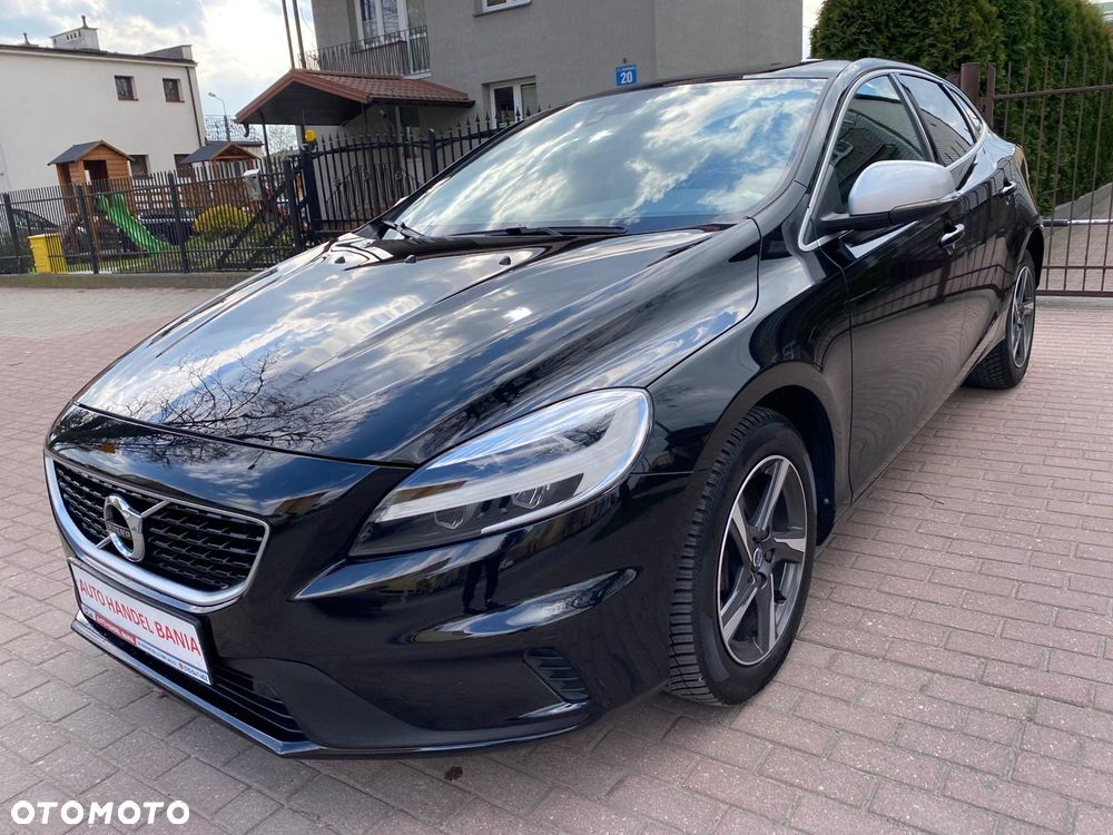 Volvo V40 D3 Geartronic RDesign - 24