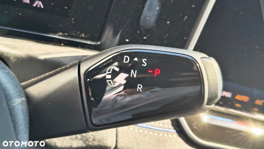 Volkswagen Tiguan - 23