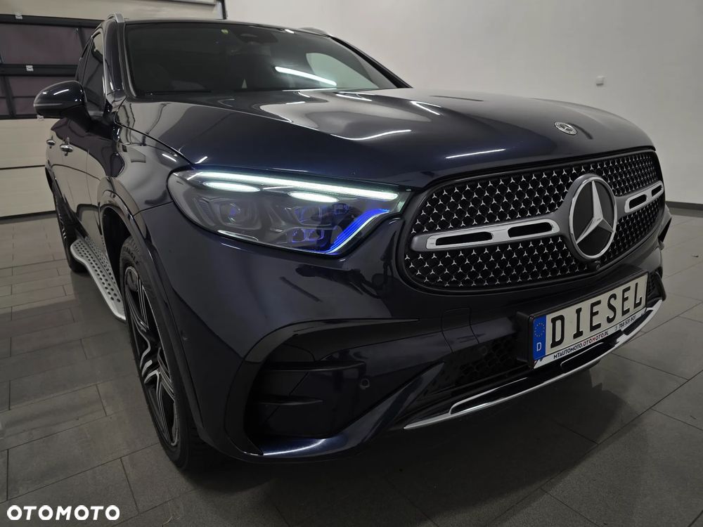 Mercedes-Benz GLC 220 d 4Matic 9G-TRONIC Edition AMG Line - 33