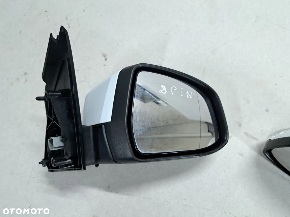 Ford Focus Mk3 lift Lusterko lewe  prawe 8 pin Eu - 3