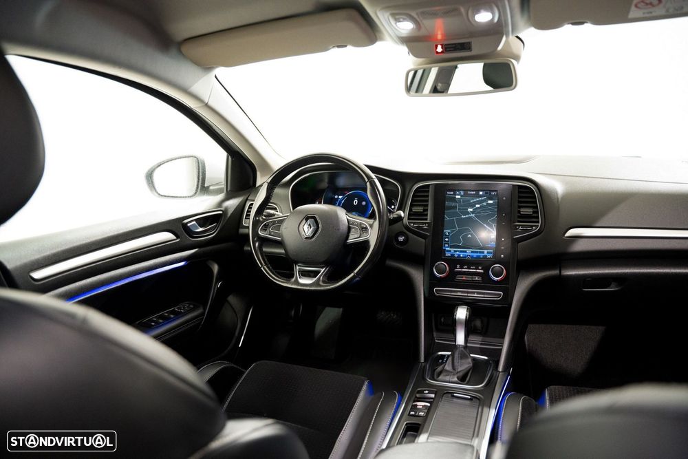 Renault Mégane 1.5 Blue dCi Intens EDC - 4