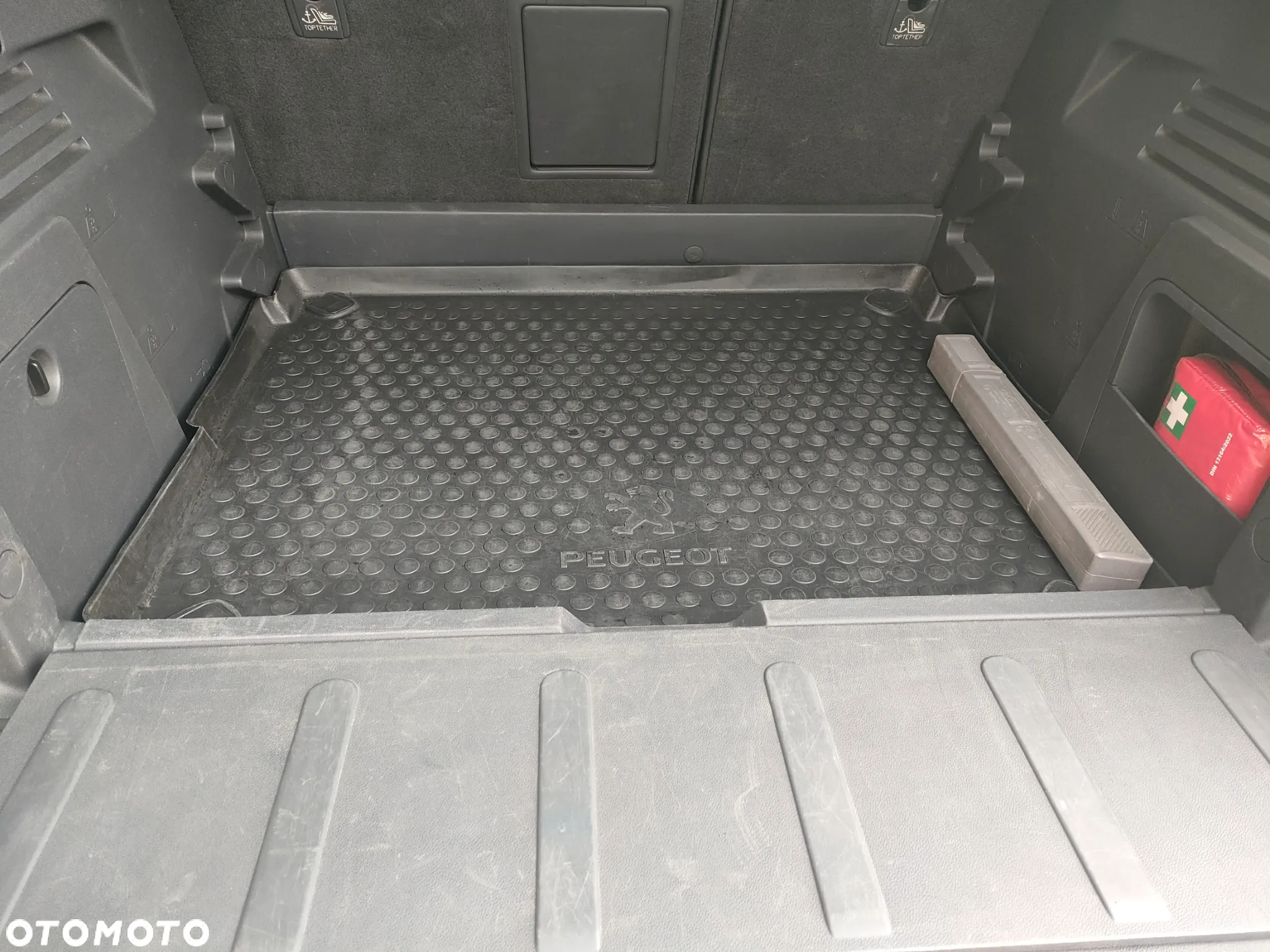 Peugeot 3008 - 11