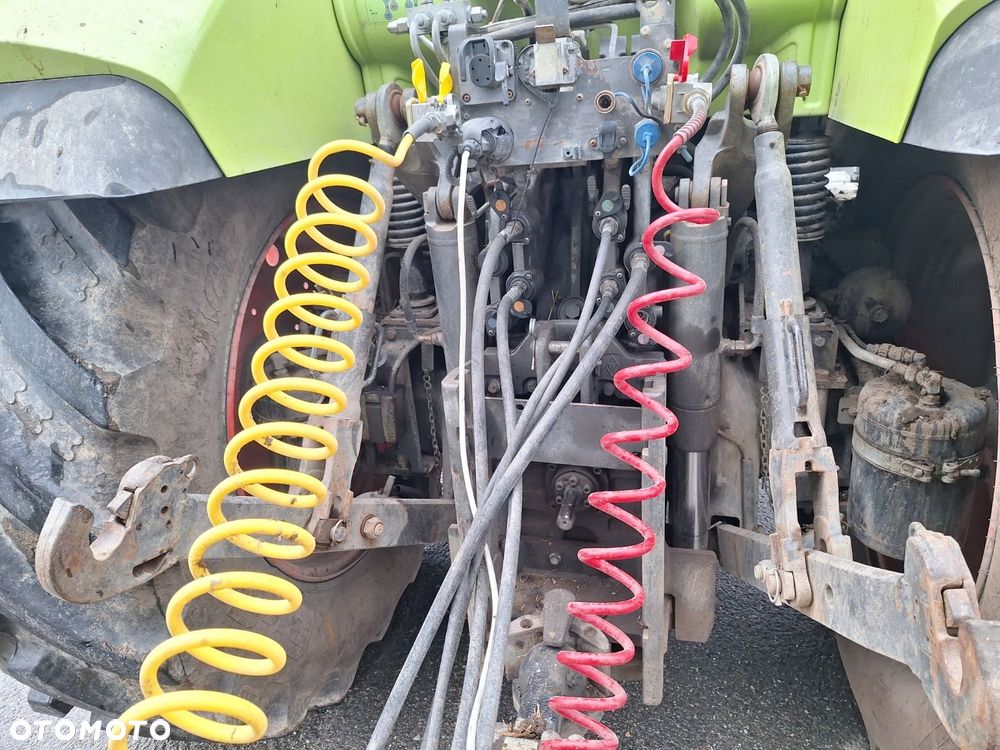 Claas Arion 650 4X4 - 37