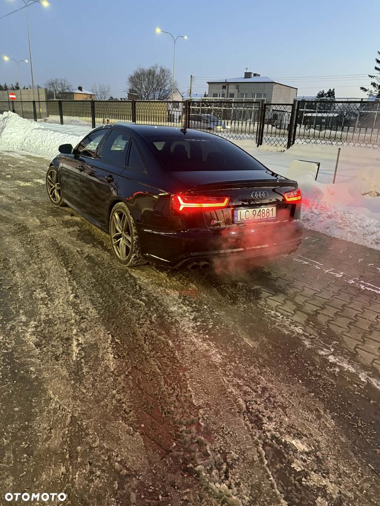 Audi S6 Limousine - 4