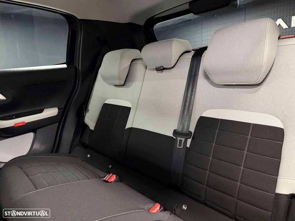 Citroën e-C3 44 kWh Autonomia Conforto Max - 11