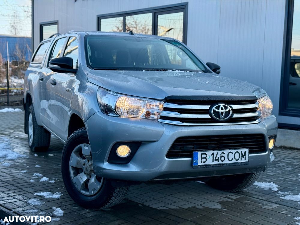 Toyota Hilux 4x4 Double Cab M/T Comfort - 9