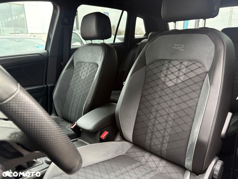 Volkswagen Tiguan - 13