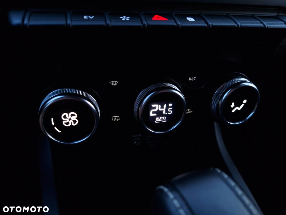 Renault Arkana 1.6 E-TECH Techno MMT - 29