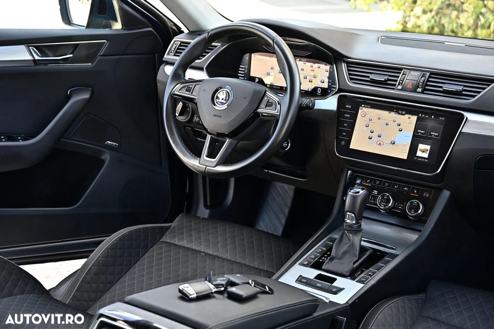 Skoda Superb Combi 2.0 TDI DSG Premium Edition - 11