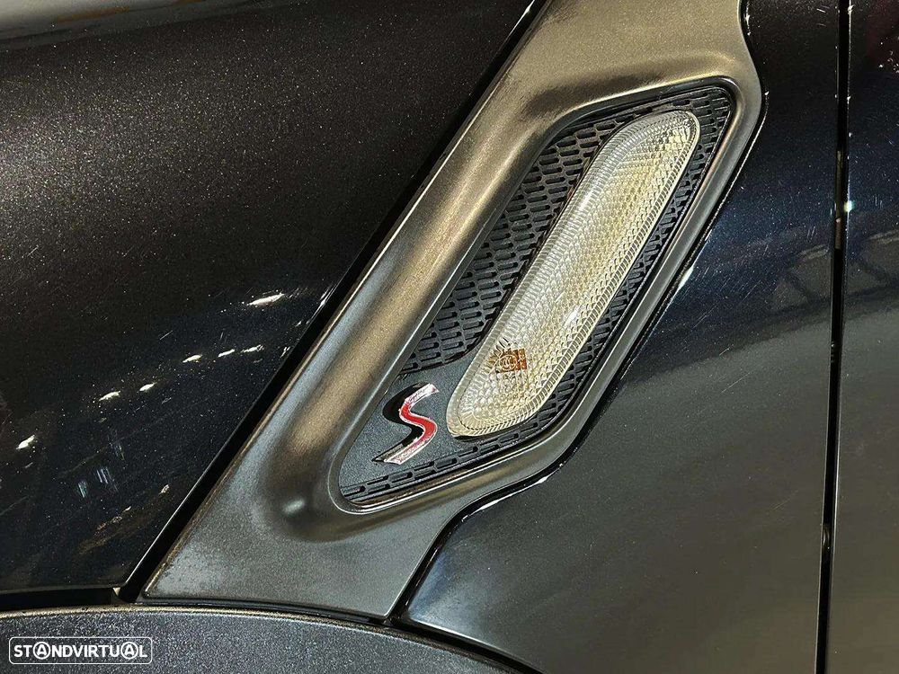 MINI Countryman Cooper SD ALL4 - 13