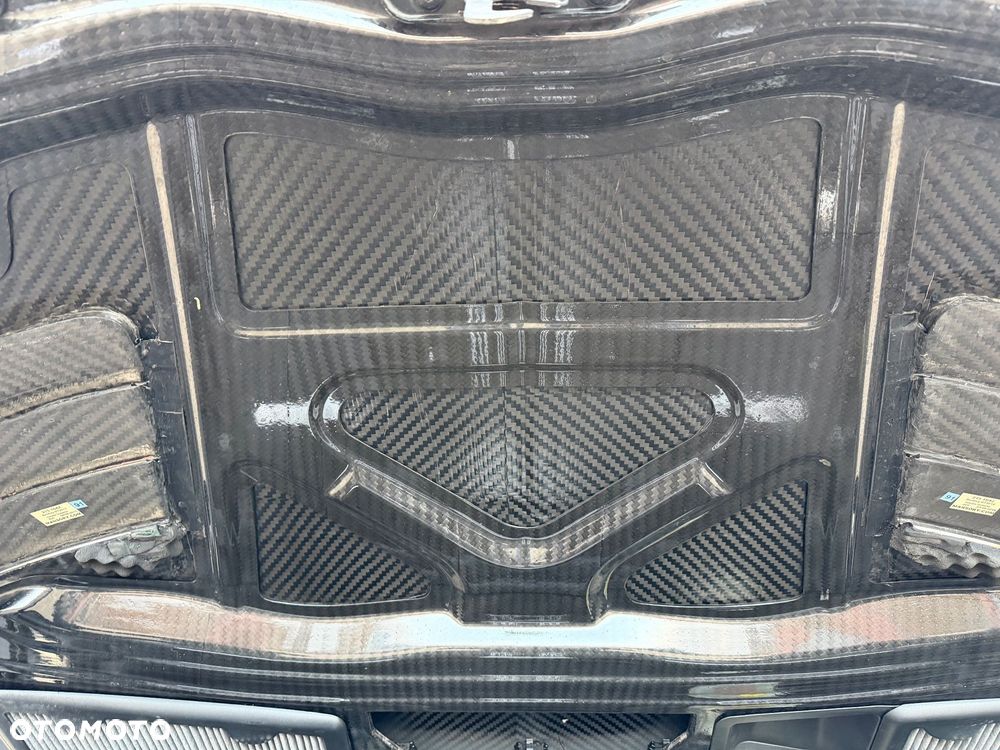 Bentley Continental GT - 11