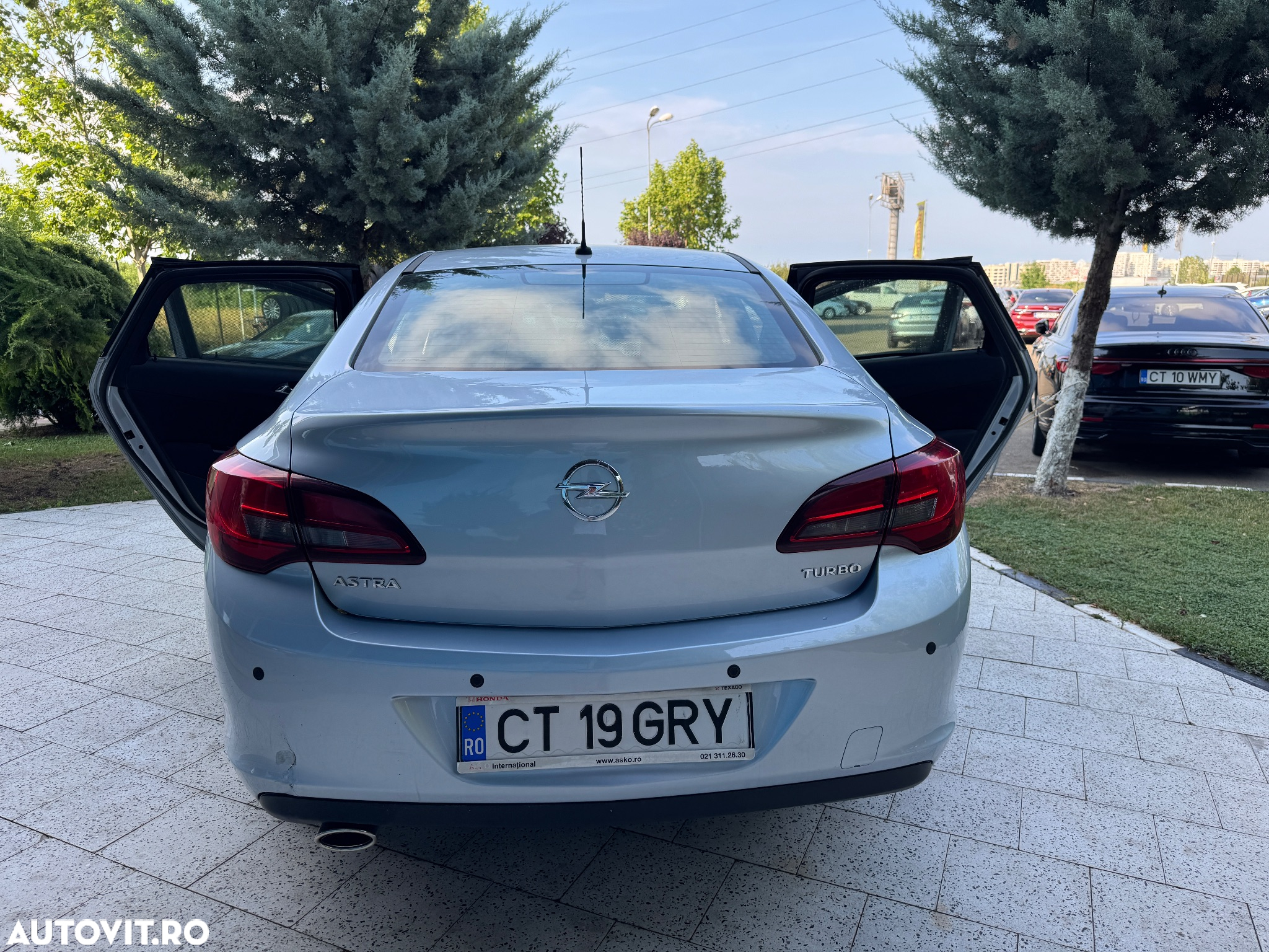 Opel Astra - 18