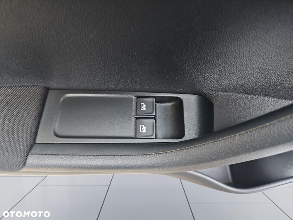 Skoda Fabia 1.0 TSI Ambition - 18