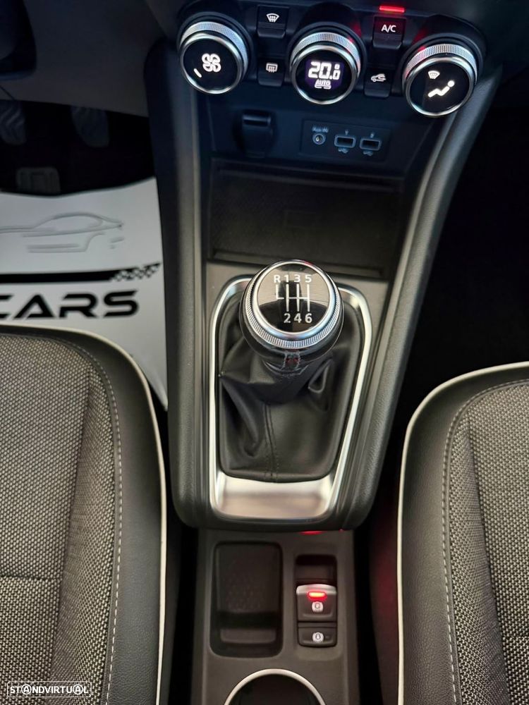 Renault Captur - 15