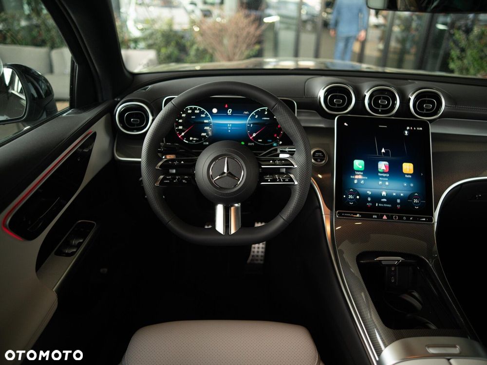 Mercedes-Benz GLC - 14