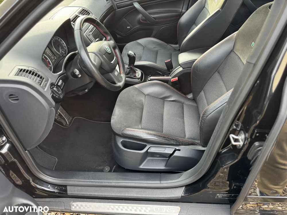 Skoda Octavia 2.0 TFSI RS - 9