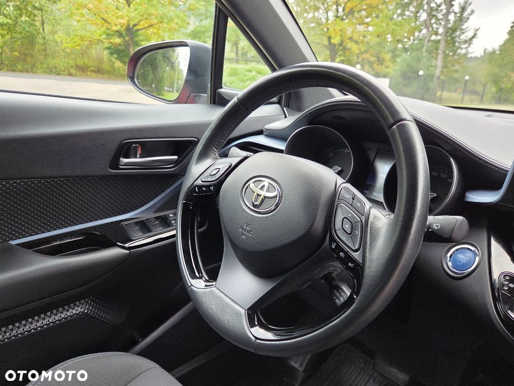 Toyota C-HR 1.8 Hybrid Executive - 24