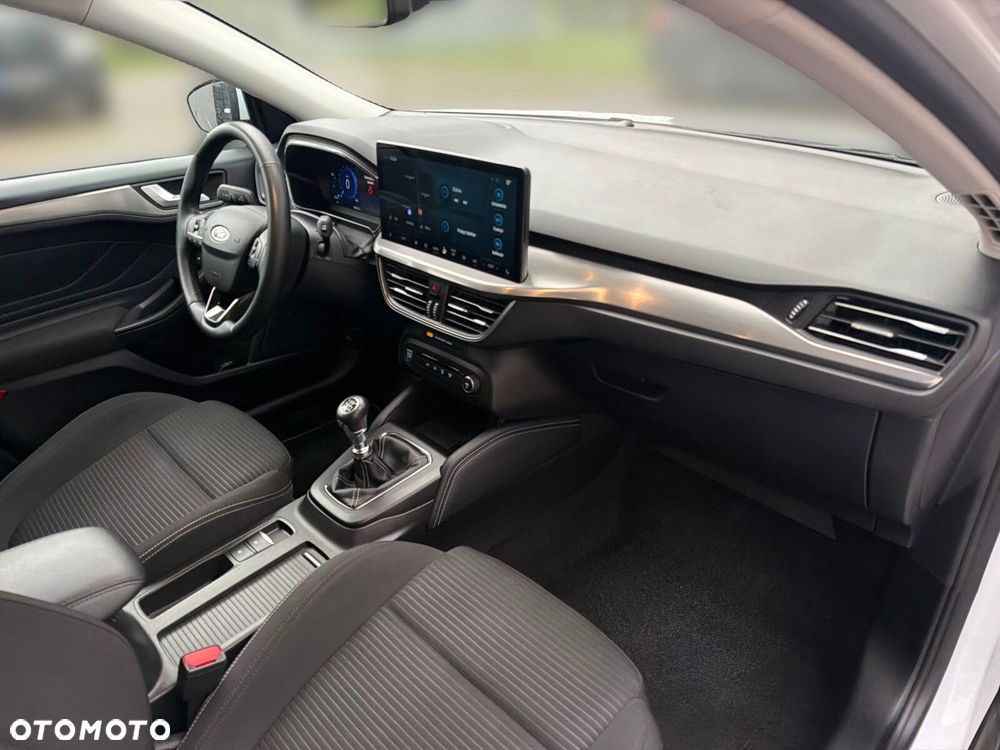 Ford Focus - 16