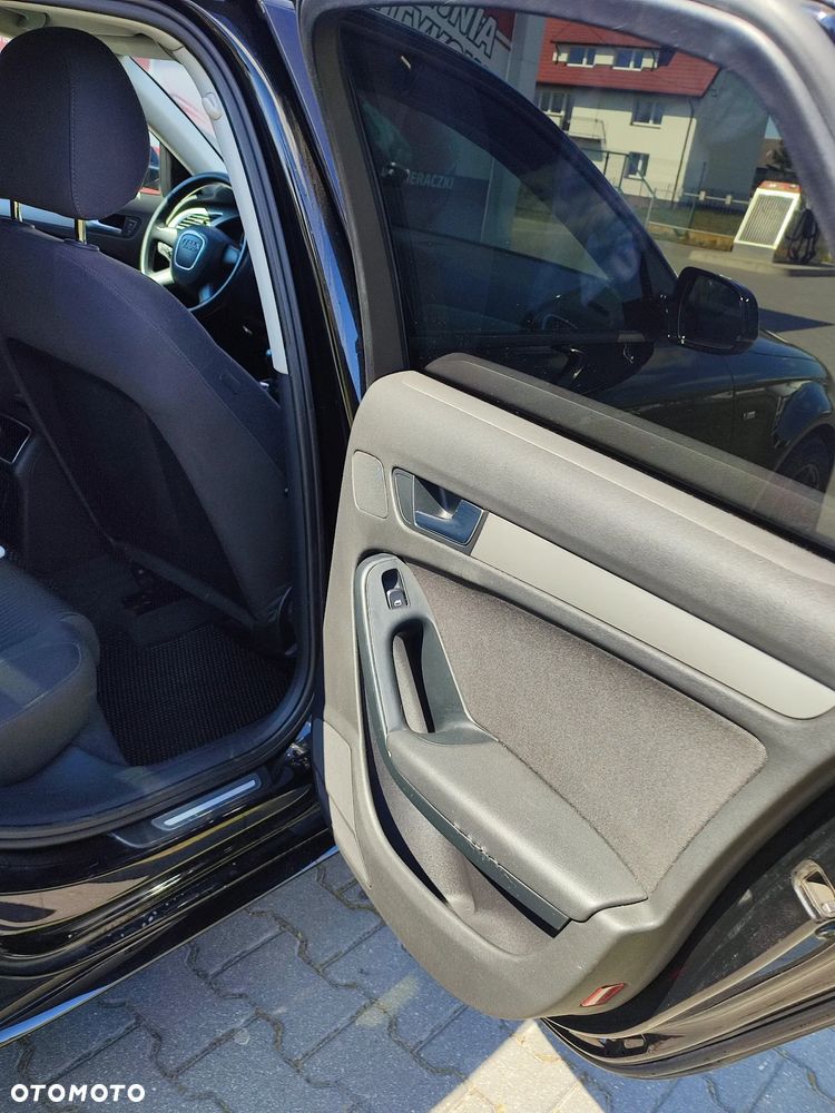 Audi A4 Limousine 2.0 TDI DPF Attraction - 25