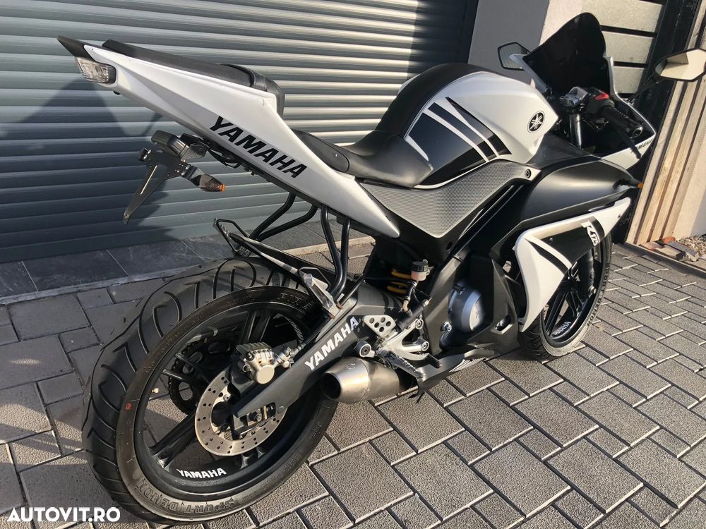 Yamaha YZF-R125 - 10