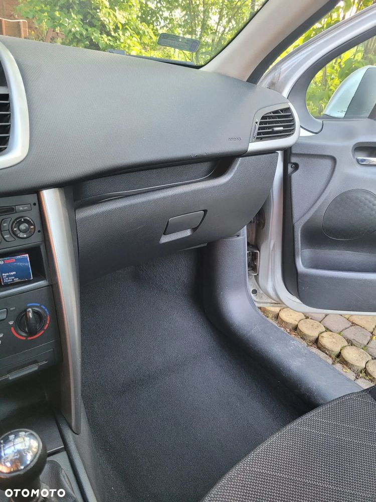 Peugeot 207 1.6 HDi Tendance - 19