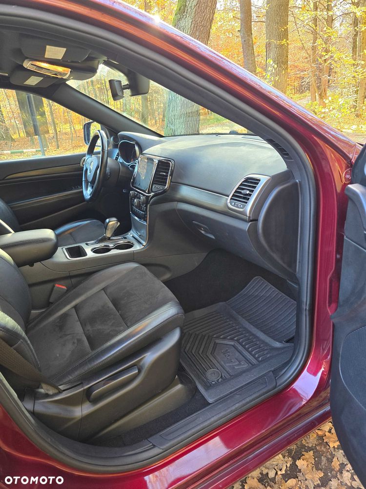Jeep Grand Cherokee - 8
