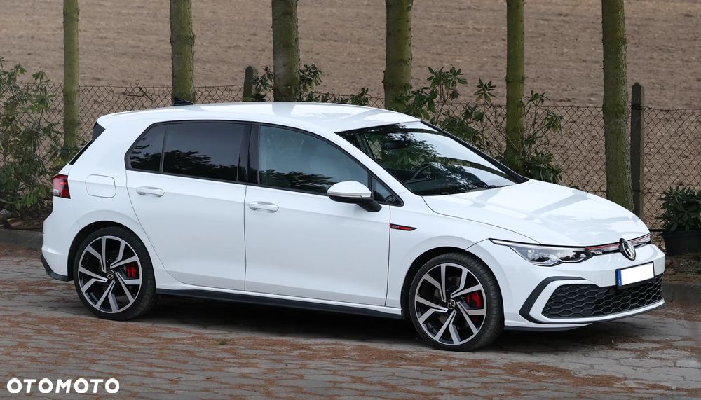 Volkswagen Golf GTI 2.0 TSI OPF DSG Performance - 2