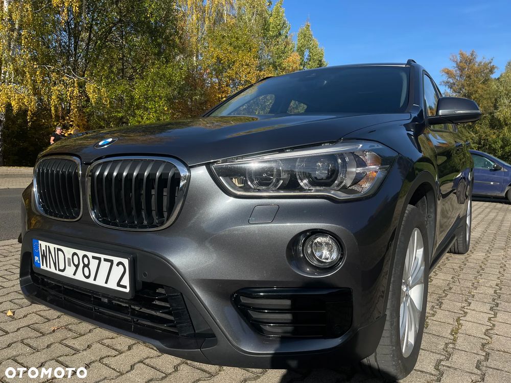 BMW X1 xDrive25d Sport Line - 7
