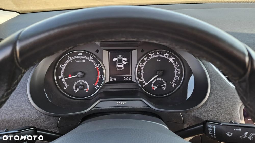 Skoda Octavia 1.4 TSI Ambition - 9