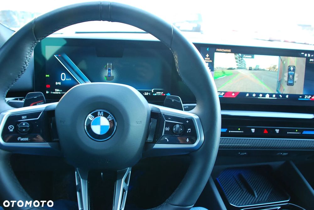 BMW Seria 5 520i mHEV M Sport - 13