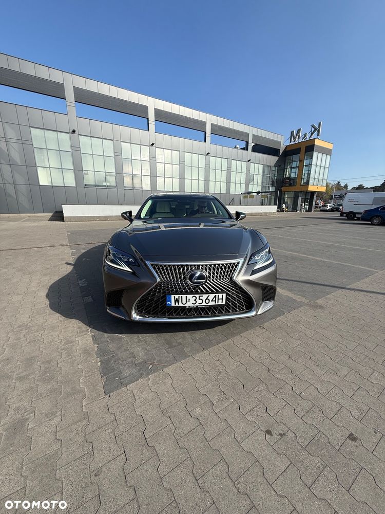 Lexus LS 500h Omotenashi AWD - 3