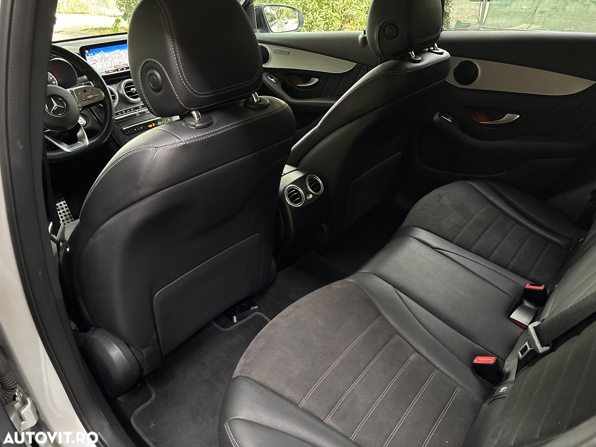 Mercedes-Benz GLC 300 e 4MATIC - 6