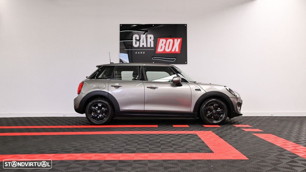 MINI 5 Portas One - 17