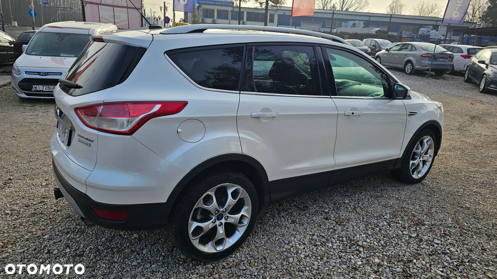 Ford Escape 2.0 EcoBoost FWD Titanium - 27