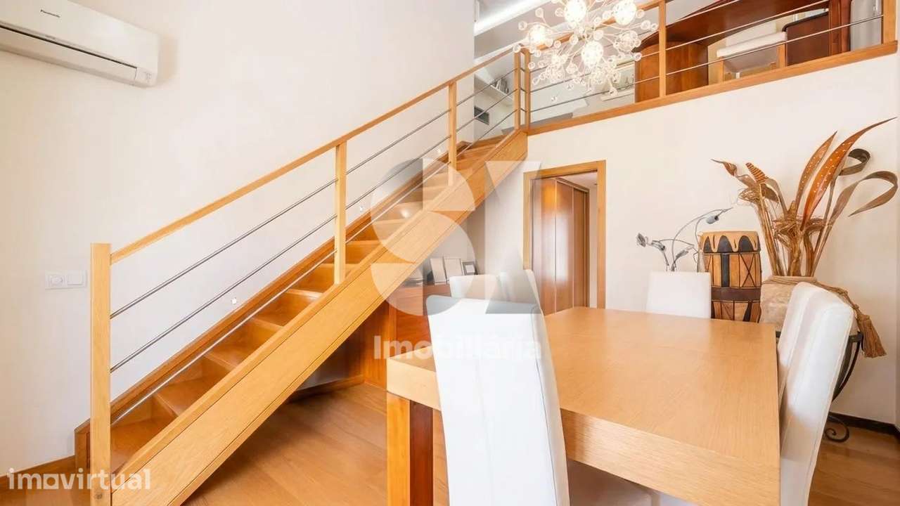 Fantástico T1 com Mezzanine nos Olivais - Grande imagem: 5/21