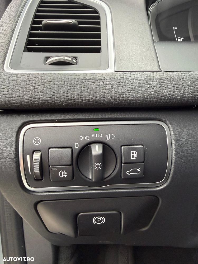 Volvo XC 60 D4 Geartronic Inscription - 14