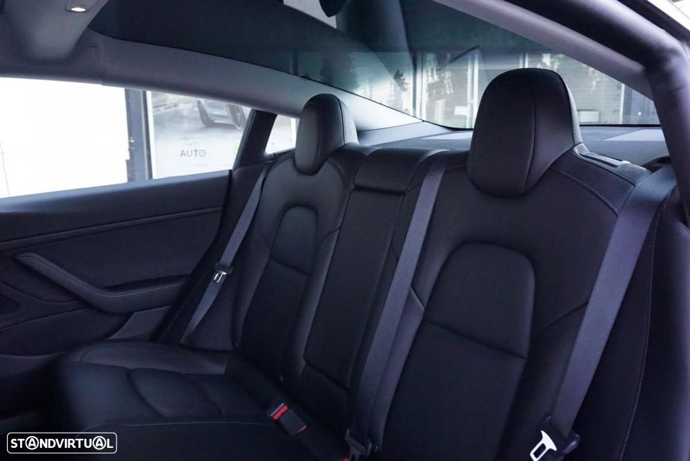 Tesla Model 3 Long Range AWD Dual Motor - 23
