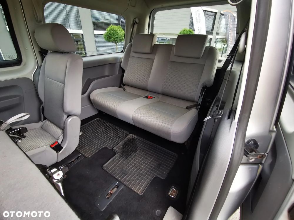 Volkswagen Caddy Maxi Life - 17